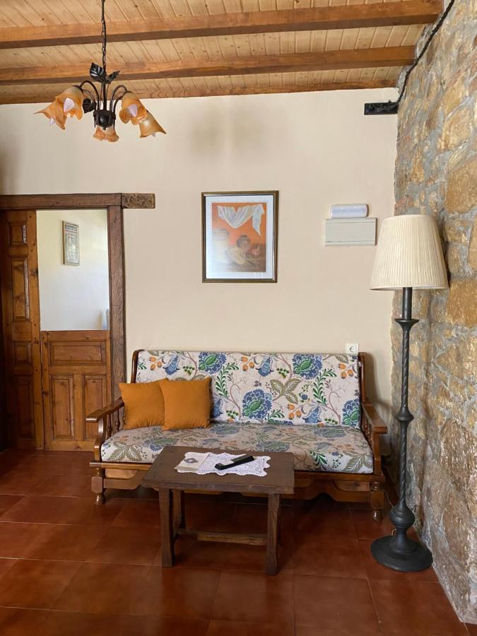 Apartamentos Rurales La Caviana Onís Exterior foto