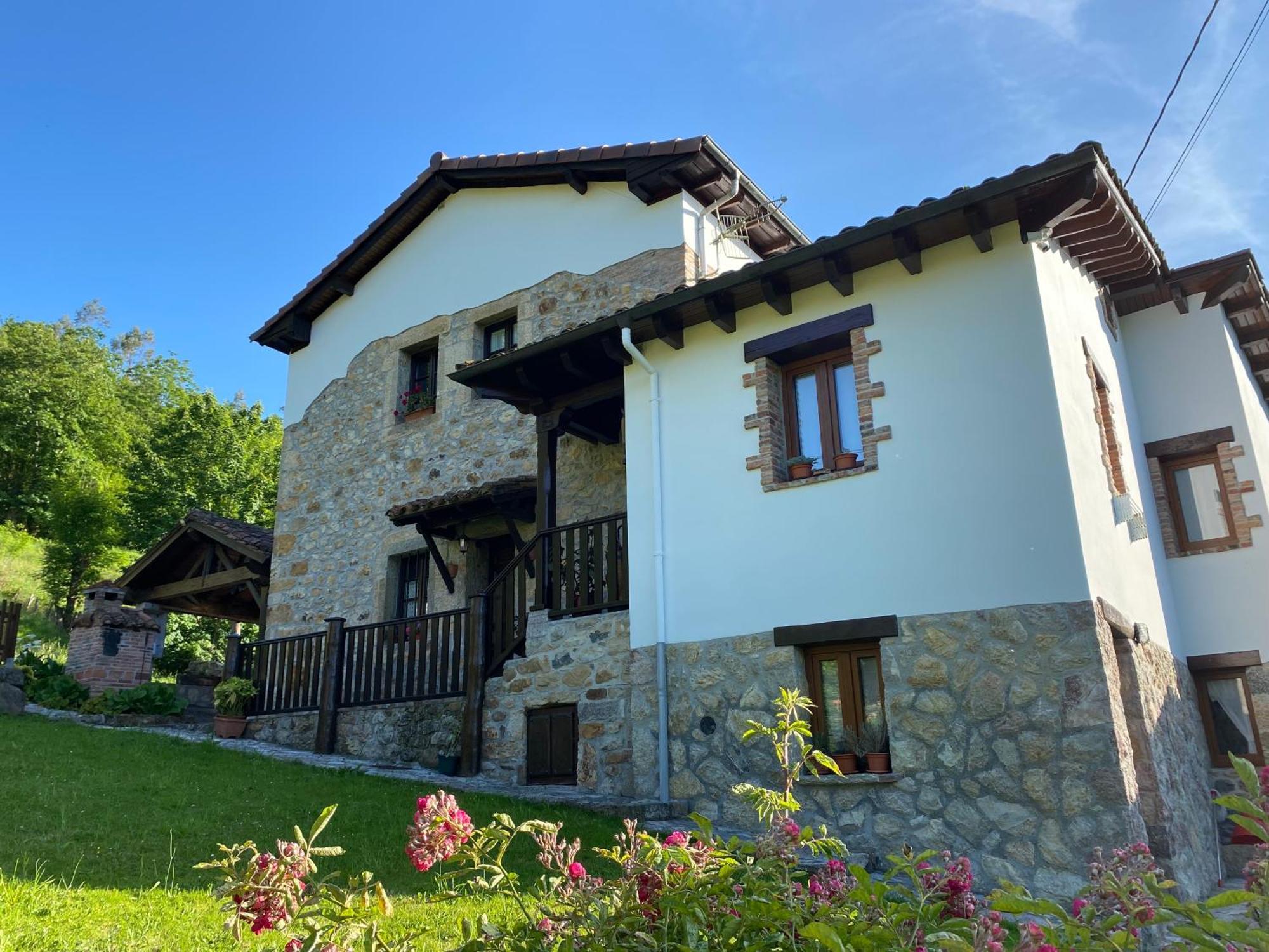 Apartamentos Rurales La Caviana Onís Exterior foto